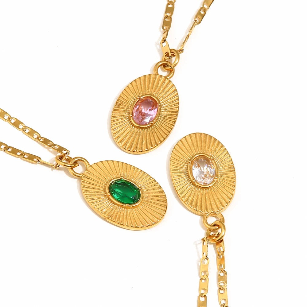 Green Oval sunburst pedant necklace