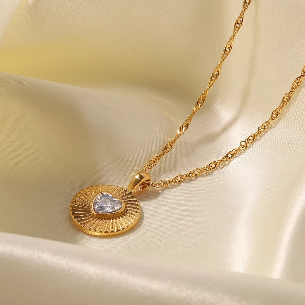 White heart necklace
