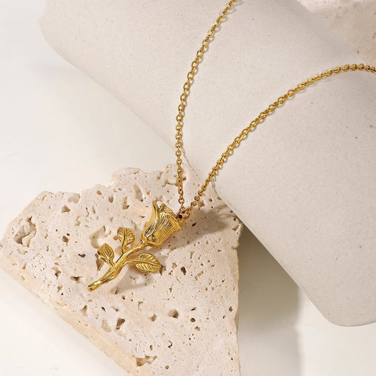 Rose necklace