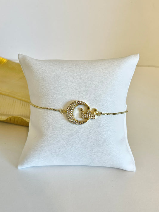 Moon and crown bracelet