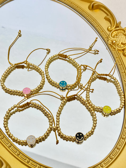 Happy face bead bracelet