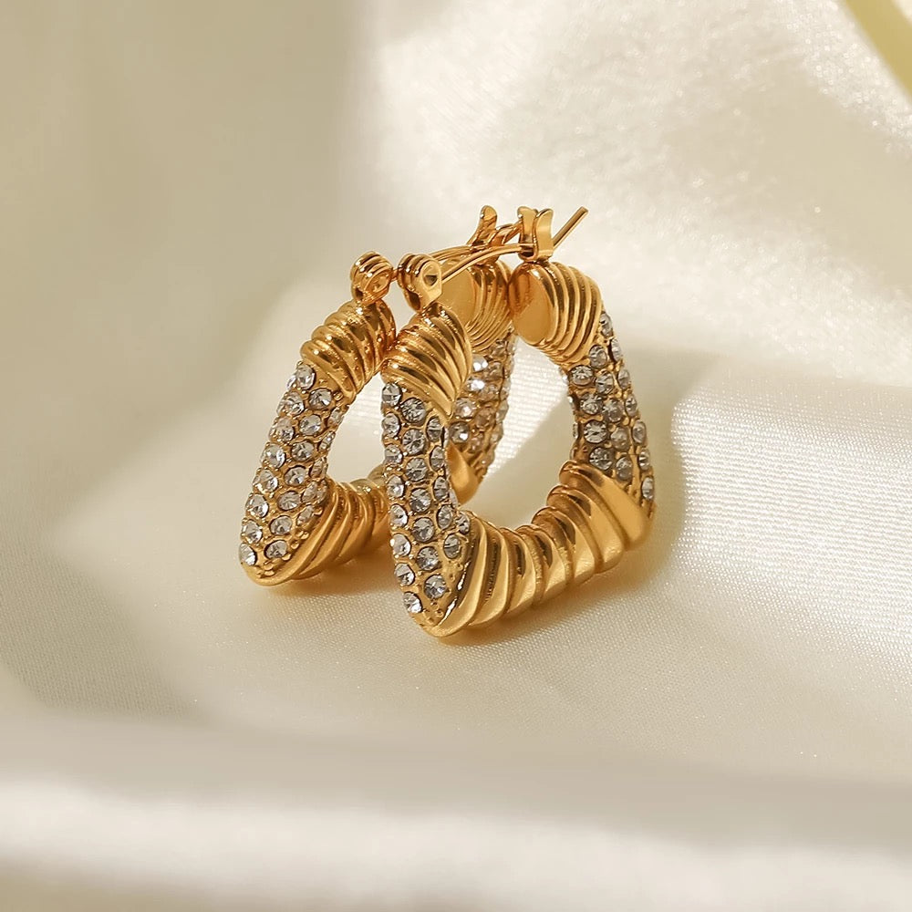 Elegant hoop earrings