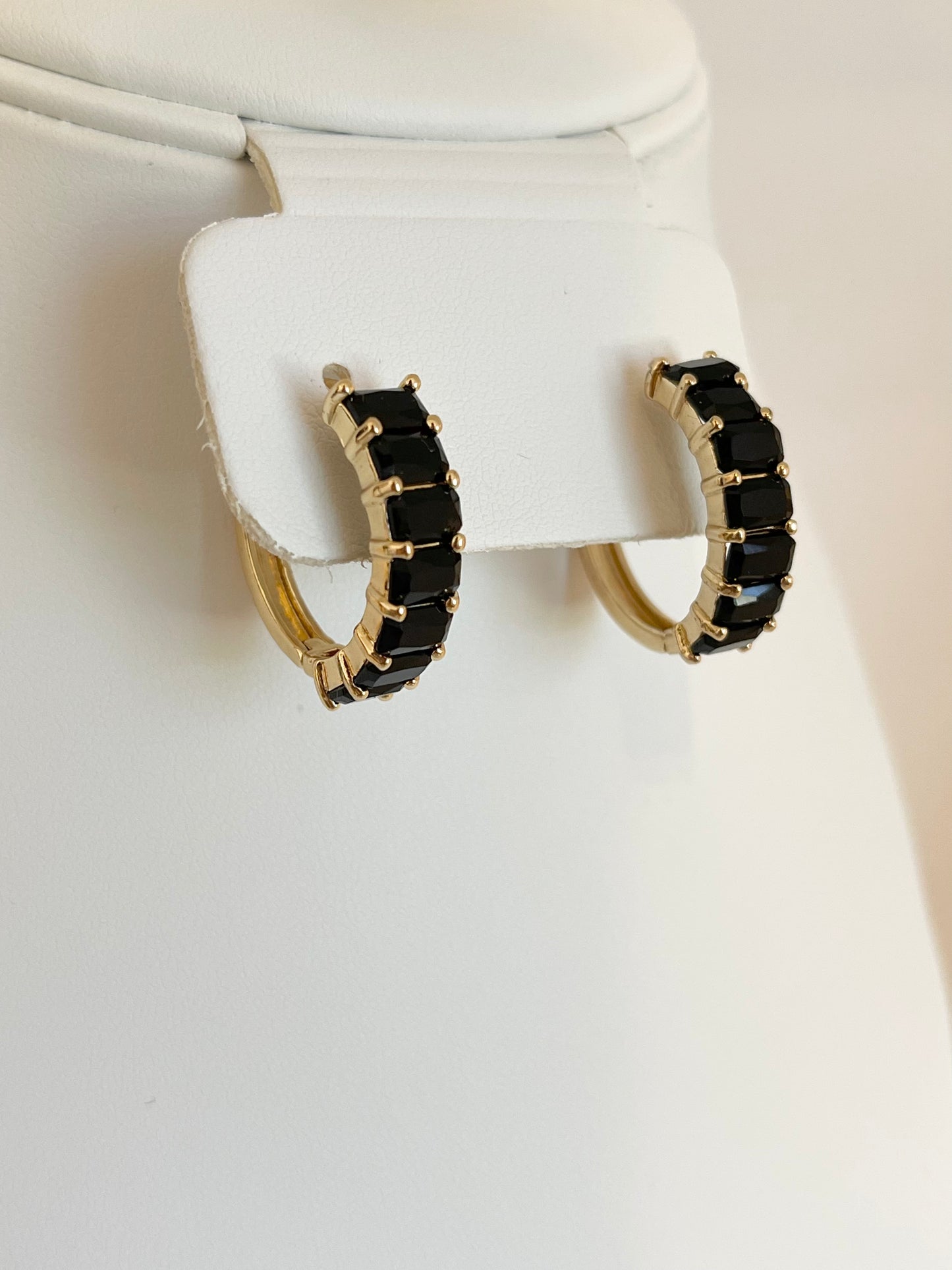 Black crystals hoops earrings