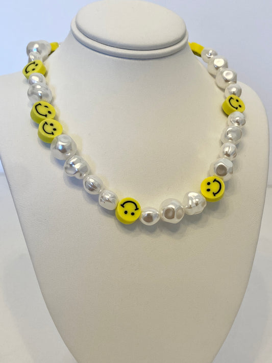 Pearl happy face