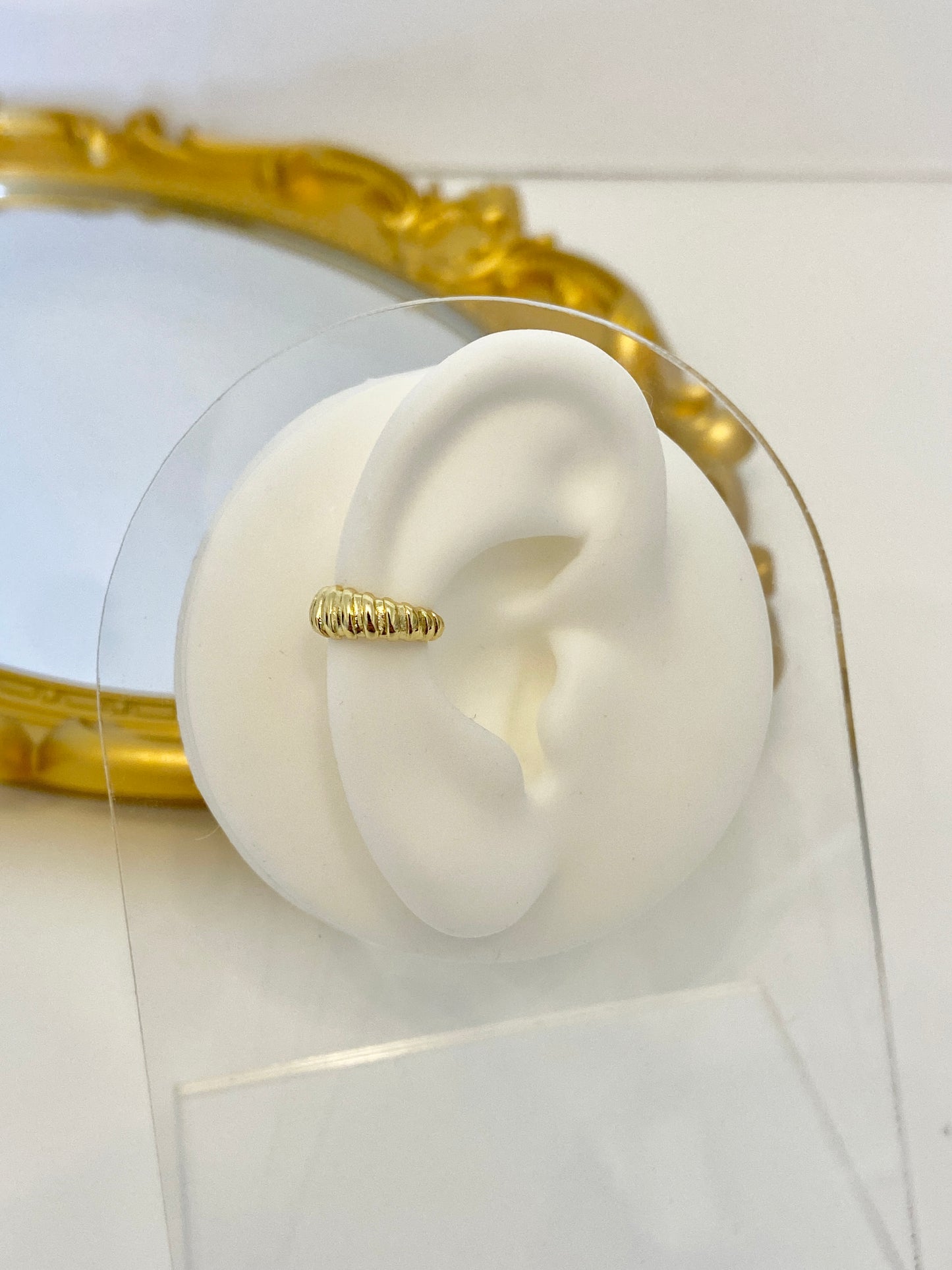 Avni cuff earring