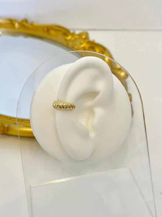 Avni cuff earring