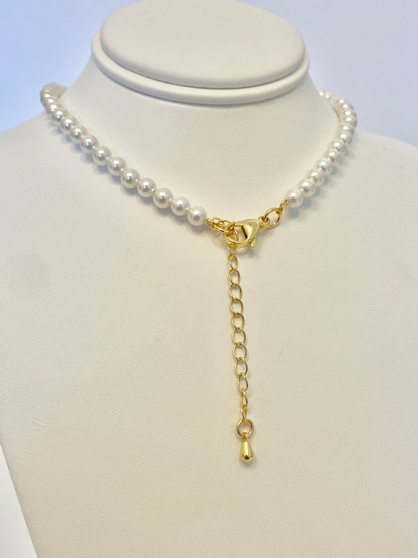 Pearl escapulario necklace