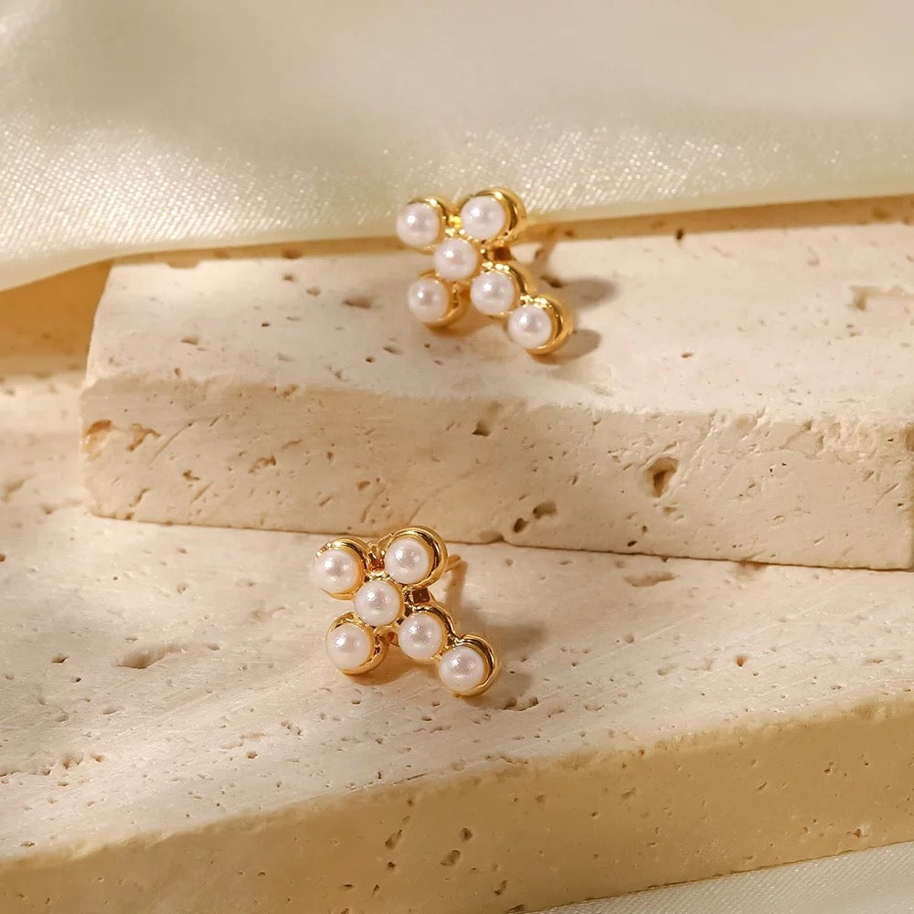 Pearl cross stud earrings