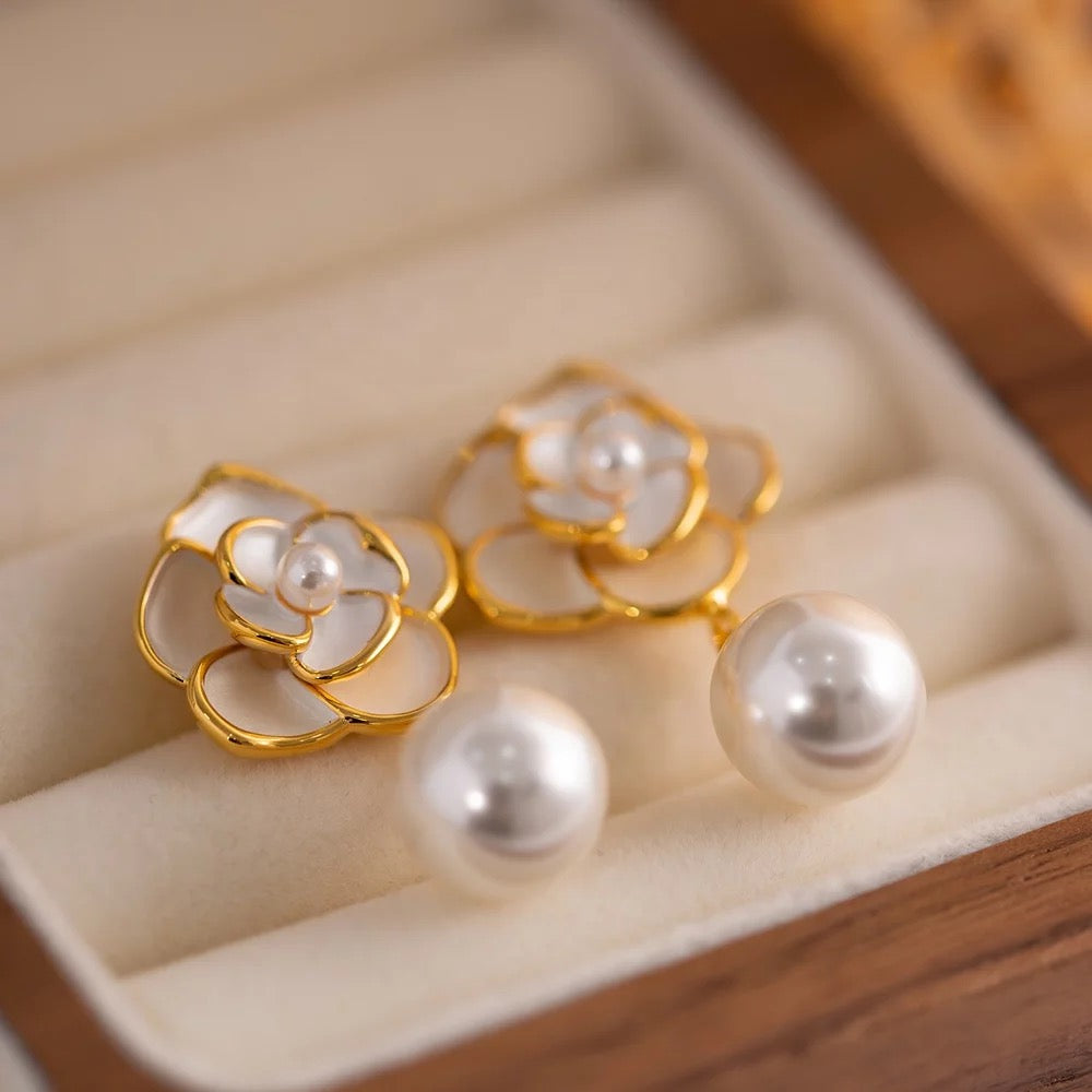 Natural Pearl drop stud earrings fe