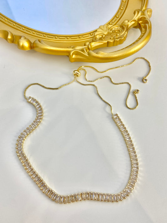 Fancy crystal adjustable necklace
