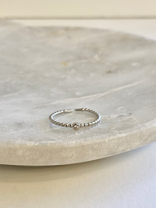 Tinny adjustable ring