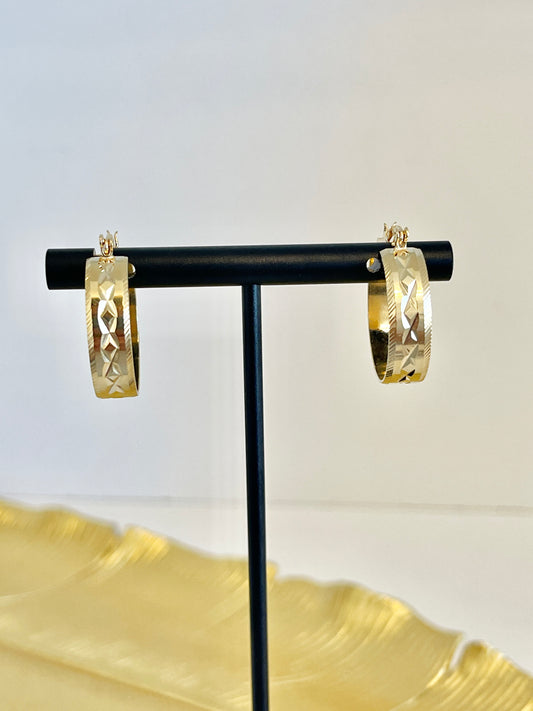 X small hoops