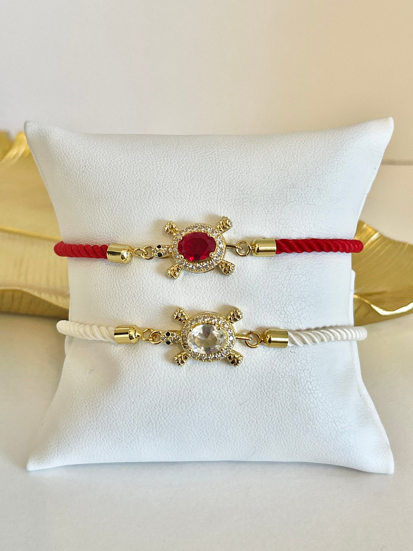 Turtle string bracelet