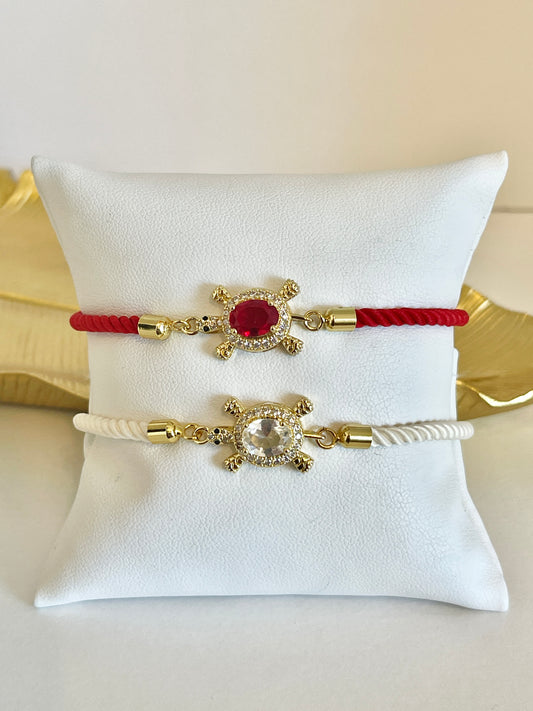 Turtle string bracelet