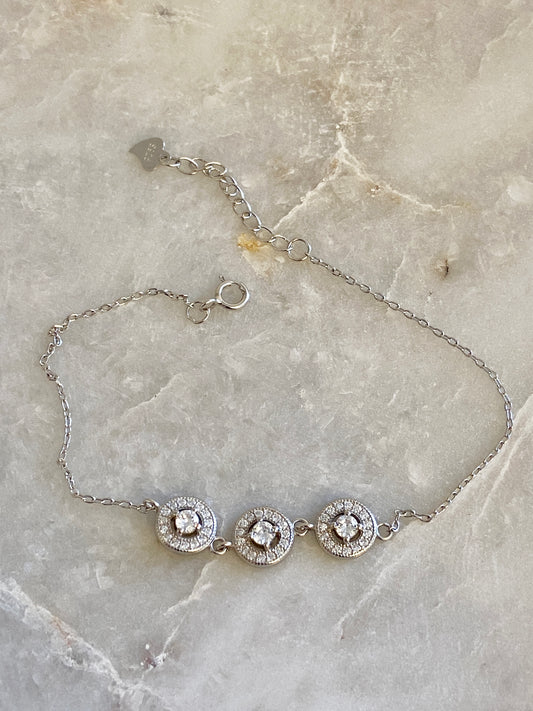 Elegant bracelet
